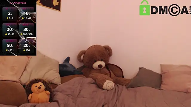 Snapshot of juicy_mystery chatting on February 2025 03:49:02 PM juicy mystery online show from February 2025 03:49:02 PM