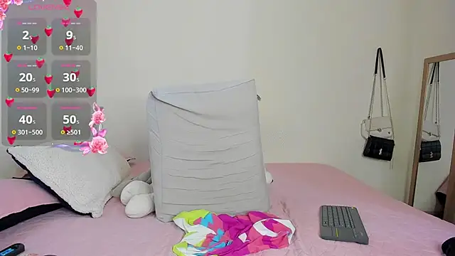 Hannah Baileyy online show from February 2025 12:36:01 PM