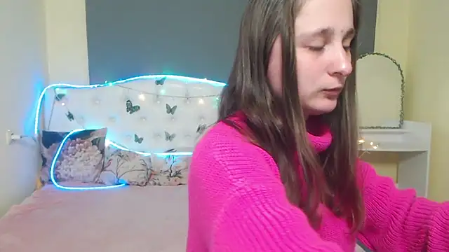 MichelLeee online show from April 2026 11:49:01 AM