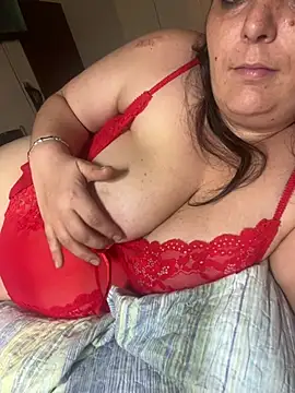 Snapshot of butterflyass900 chatting on December 2024 07:54:02 PM butterflyass900 online show from December 2024 07:54:02 PM