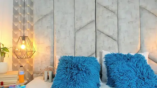 AshleyHill2 online show from March 2026 01:22:01 AM