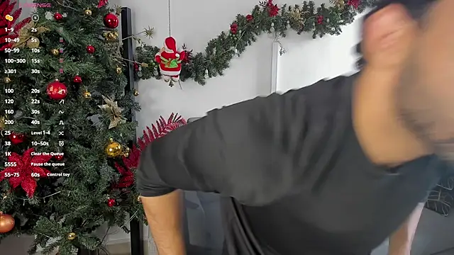 Snapshot of andrewChris_ chatting on December 2024 01:03:01 PM andrewChris  online show from December 2024 01:03:01 PM