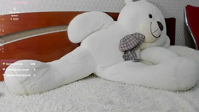  red room  online show from March 2025 12:53:01 AM