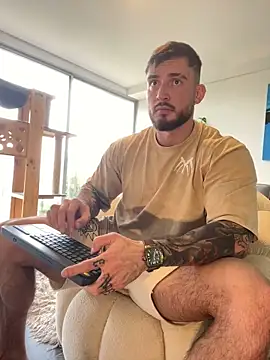 DimitriSullivan  online show from February 2026 01:21:02 PM