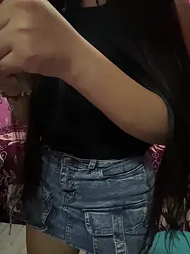 Velyn 18 online show from December 2025 08:59:01 PM