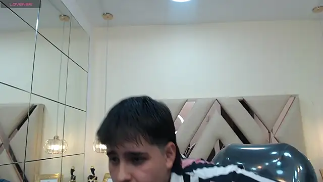 AndrewPherson online show from January 2025 07:00:02 PM