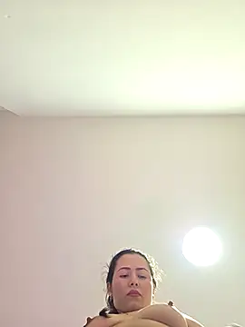 NeredaXxx online show from March 2026 09:21:02 PM