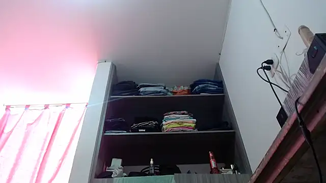 nicolle milf1978 online show from April 2026 01:41:01 PM