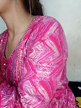 Snapshot of xpihu chatting on June 2026 06:46:02 PM xpihu online show from June 2026 06:46:02 PM