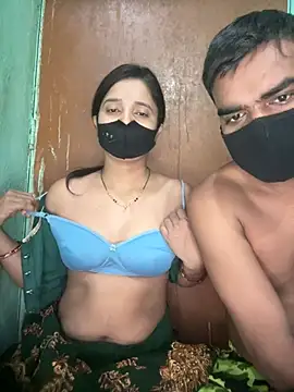 Suhani512 online show from July 2026 11:37:01 PM