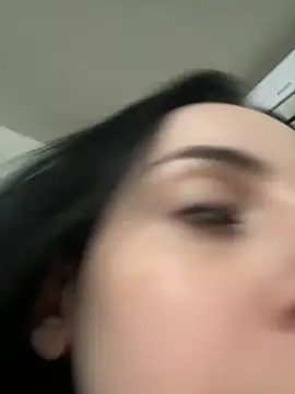 Morguisssz online show from April 2026 12:41:01 AM