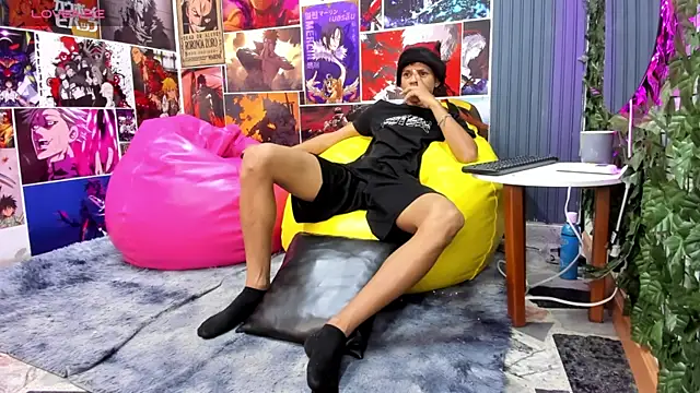 Jeffry wolvess online show from January 2025 12:30:01 PM