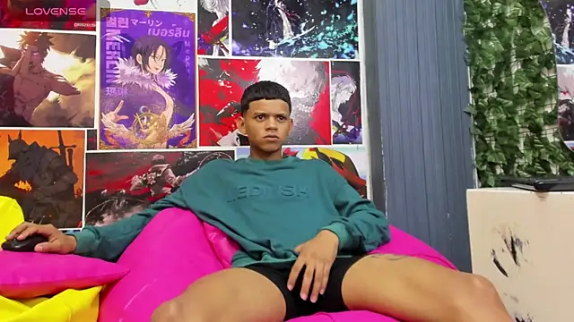 Jeffry wolvess online show from February 2025 04:04:01 PM