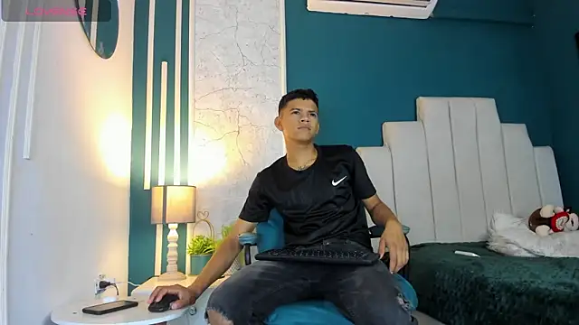 Jeffry wolvess online show from February 2025 12:34:01 PM