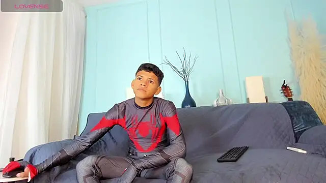 Jeffry wolvess online show from March 2025 01:03:02 PM