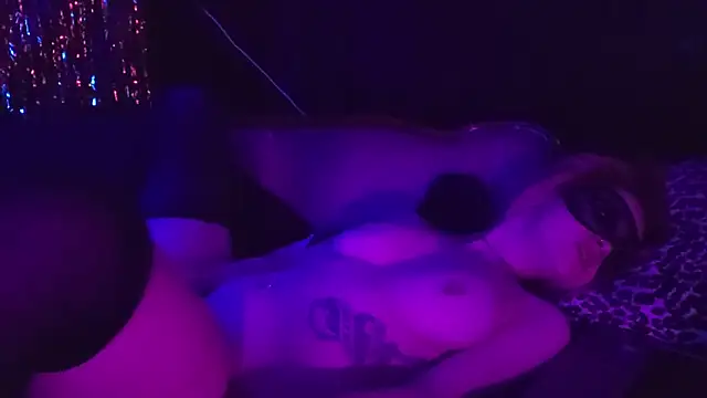 Snapshot of anonymouszN chatting on December 2024 01:31:02 AM anonymouszN online show from December 2024 01:31:02 AM