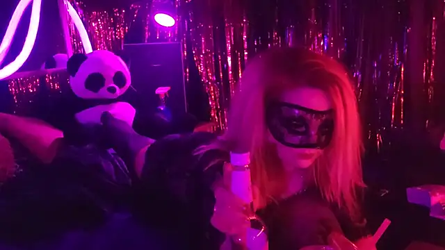 Snapshot of anonymouszN chatting on January 2025 07:51:02 PM anonymouszN online show from January 2025 07:51:02 PM