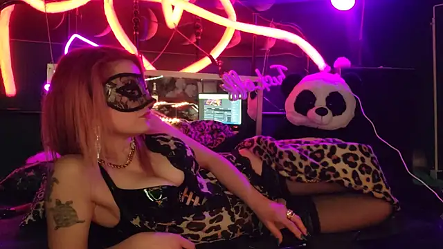 Snapshot of anonymouszN chatting on January 2025 08:43:02 PM anonymouszN online show from January 2025 08:43:02 PM