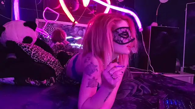 Snapshot of anonymouszN chatting on January 2025 11:32:02 PM anonymouszN online show from January 2025 11:32:02 PM