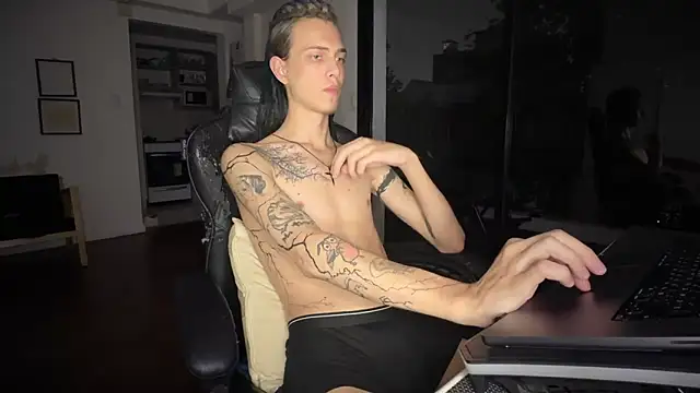 Den BlueXx online show from March 2026 10:53:01 PM