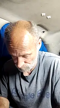 Snapshot of DatingProfile_USA_43_str8 chatting on February 2025 03:20:01 AM DatingProfile USA 43 str8 online show from February 2025 03:20:01 AM