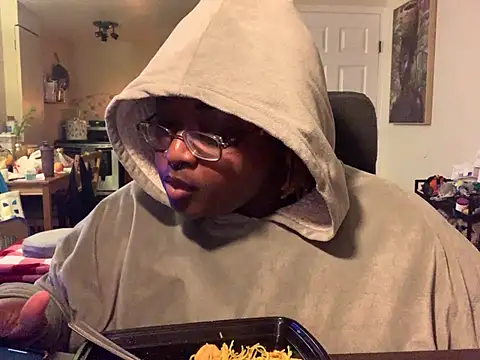 BigKittyRaven online show from December 2024 10:44:02 PM