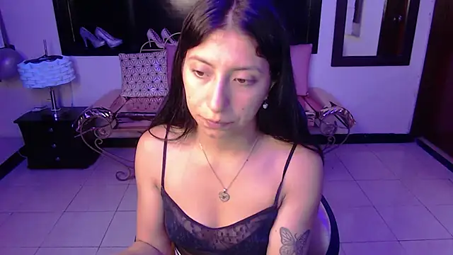 Angela Diaz  online show from January 2025 11:34:01 AM