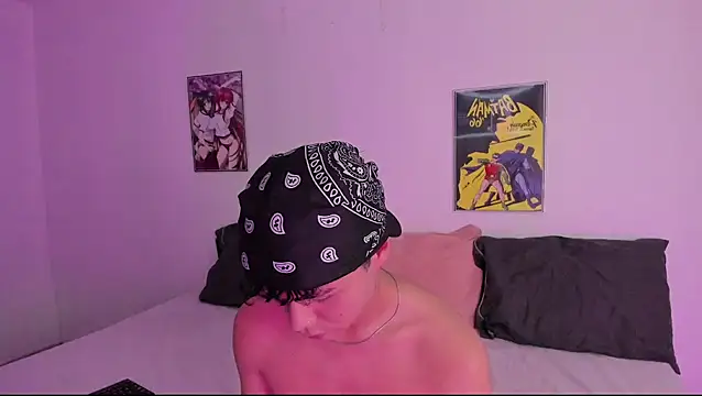 crushnier online show from December 2024 05:11:01 PM