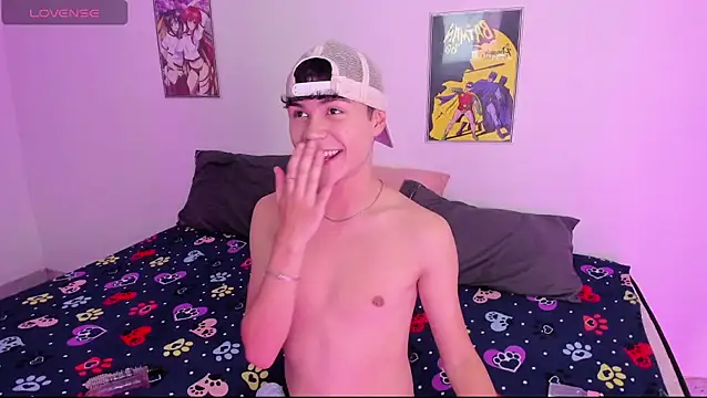 crushnier online show from February 2025 05:15:02 PM