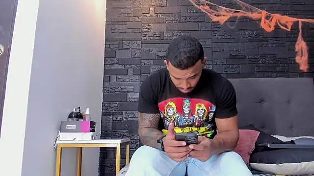 bruno miller  online show from November 2025 08:55:01 PM