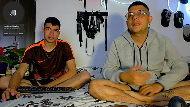 Snapshot of Nymphobuddies chatting on January 2025 03:38:02 AM Nymphobuddies online show from January 2025 03:38:02 AM