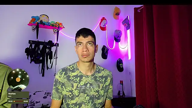 Snapshot of Nymphobuddies chatting on March 2025 04:35:02 AM Nymphobuddies online show from March 2025 04:35:02 AM