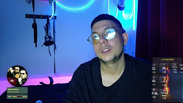 Snapshot of Nymphobuddies chatting on March 2025 06:05:01 AM Nymphobuddies online show from March 2025 06:05:01 AM