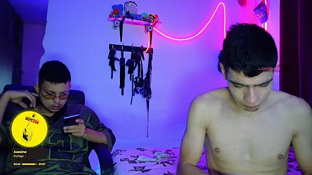 Snapshot of Nymphobuddies chatting on March 2025 03:29:01 AM Nymphobuddies online show from March 2025 03:29:01 AM