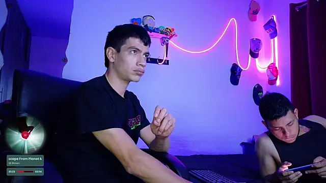 Snapshot of Nymphobuddies chatting on March 2025 03:21:02 AM Nymphobuddies online show from March 2025 03:21:02 AM