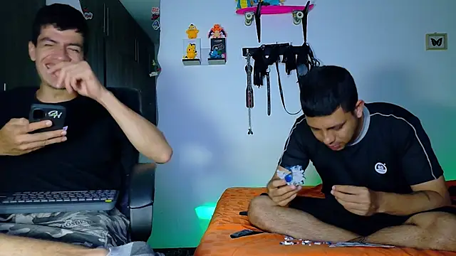 Snapshot of Nymphobuddies chatting on September 2025 03:19:01 AM Nymphobuddies online show from September 2025 03:19:01 AM