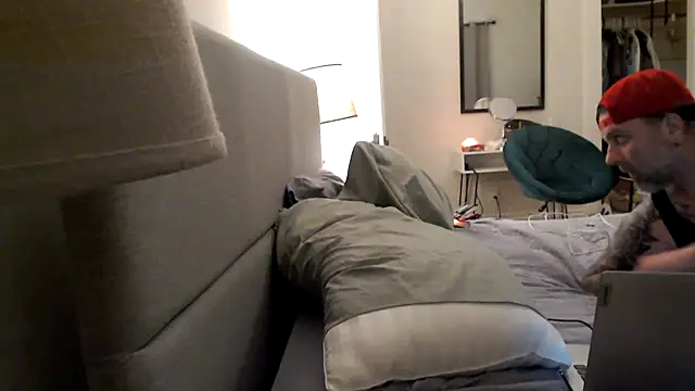 funcouple012 online show from December 2024 02:57:01 AM