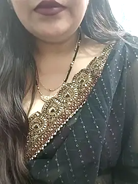 Snapshot of Mayuri77 chatting on March 2025 05:17:02 AM Mayuri77 online show from March 2025 05:17:02 AM