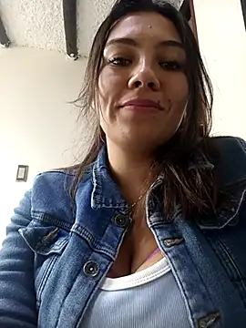 LIZ-06  online show from February 2025 04:48:02 PM