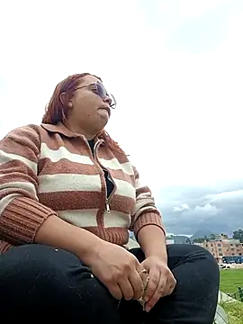 CURVY-HORNY online show from September 2025 07:39:02 PM