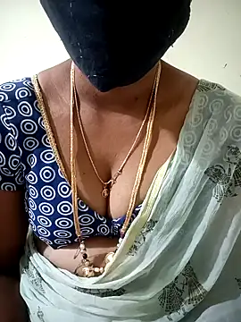 Cute-chinny online show from January 2025 06:06:01 PM