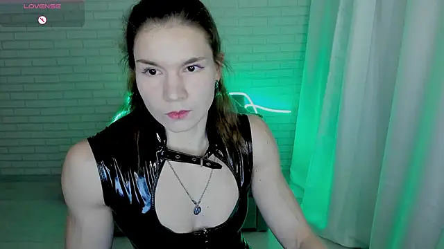 Lisa Ray online show from January 2025 02:35:01 AM