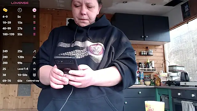 KasiaPrivat online show from January 2026 02:21:02 PM