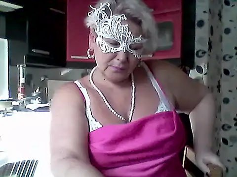 Lisa Suzie online show from March 2026 12:40:01 PM