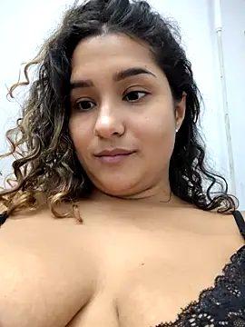 BrendaGirs online show from February 2026 02:40:02 AM