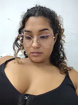 BrendaGirs online show from May 2026 02:41:01 AM