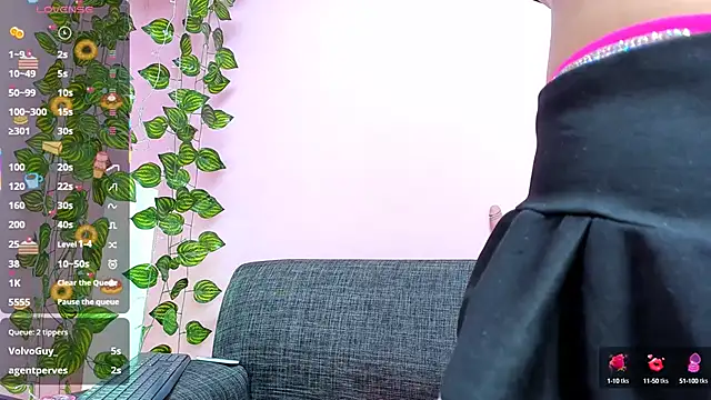 dakota-bright01 online show from March 2025 04:14:01 PM