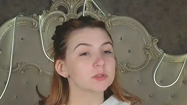 Melanie Stoun online show from October 2025 11:33:02 AM