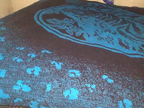 manuamador online show from March 2025 04:24:02 AM