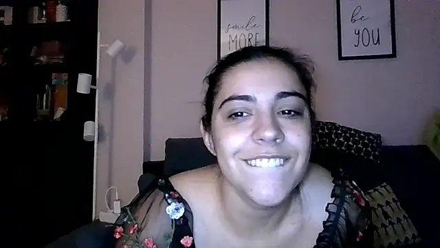 Ursumi1 online show from November 2025 09:14:01 PM